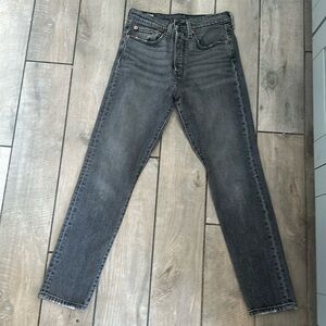 Levi’s 501s in gray/black Size 27